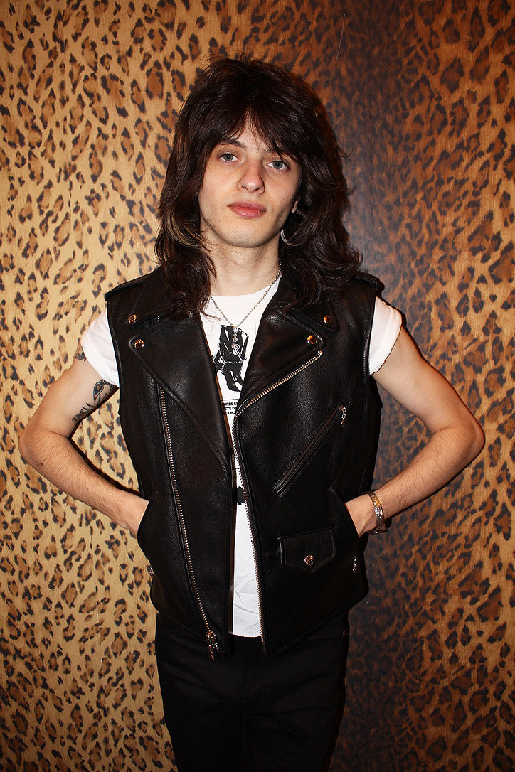 CROPPED BOWERY BLACK LEATHER VEST (MENS)
