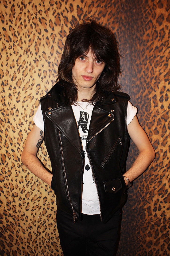 CROPPED BOWERY BLACK LEATHER VEST (MENS)
