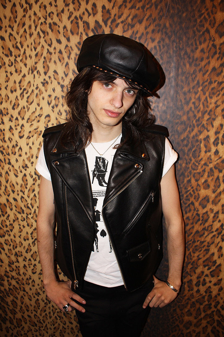 CROPPED BOWERY BLACK LEATHER VEST (MENS)