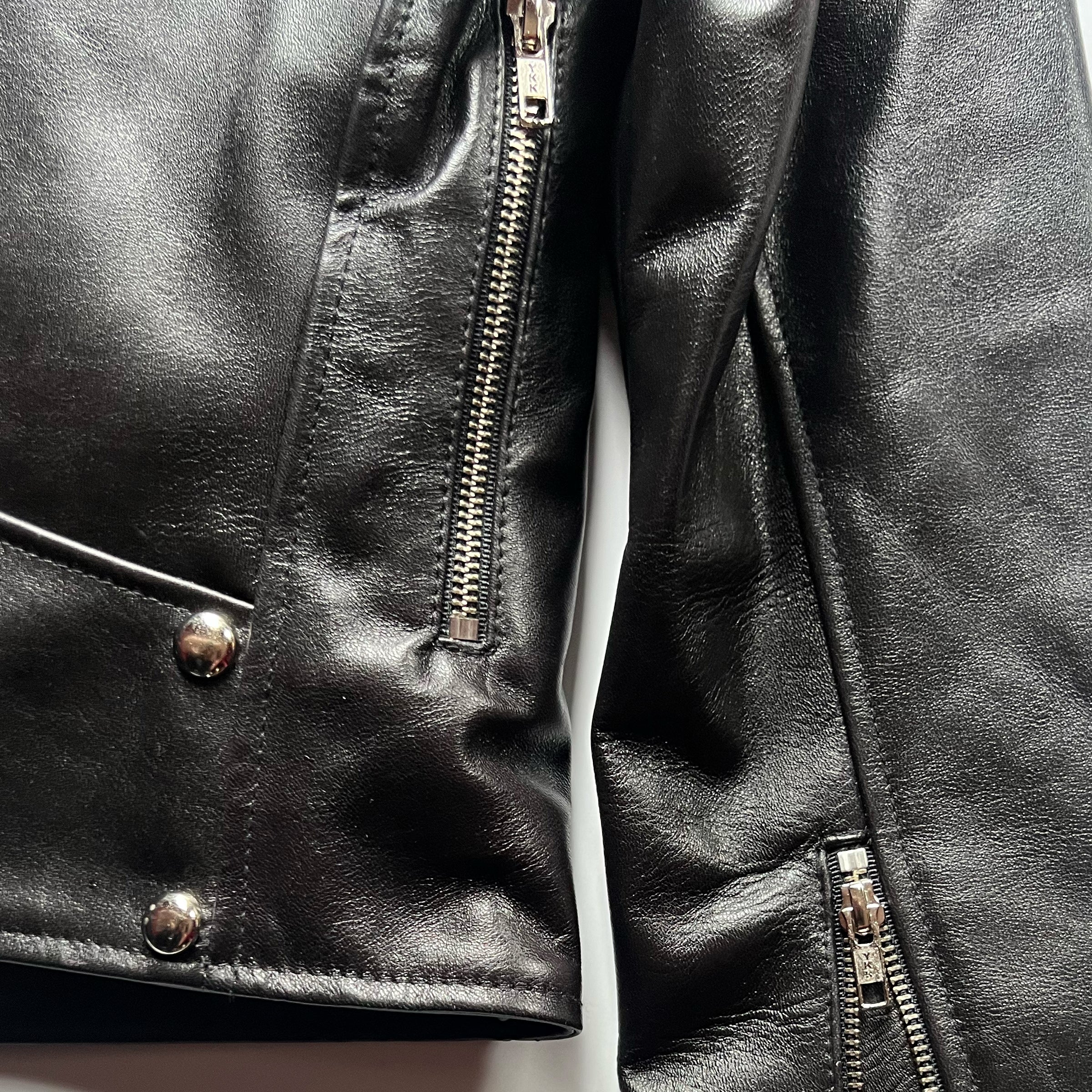 HORSEHIDE CROPPED AVENUE D BLACK LEATHER JACKET