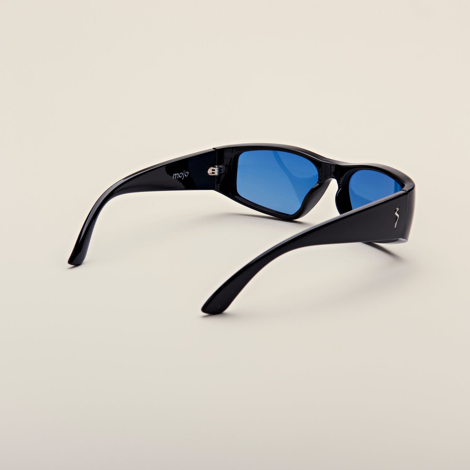 MOJO (Black w/Blue Lense)