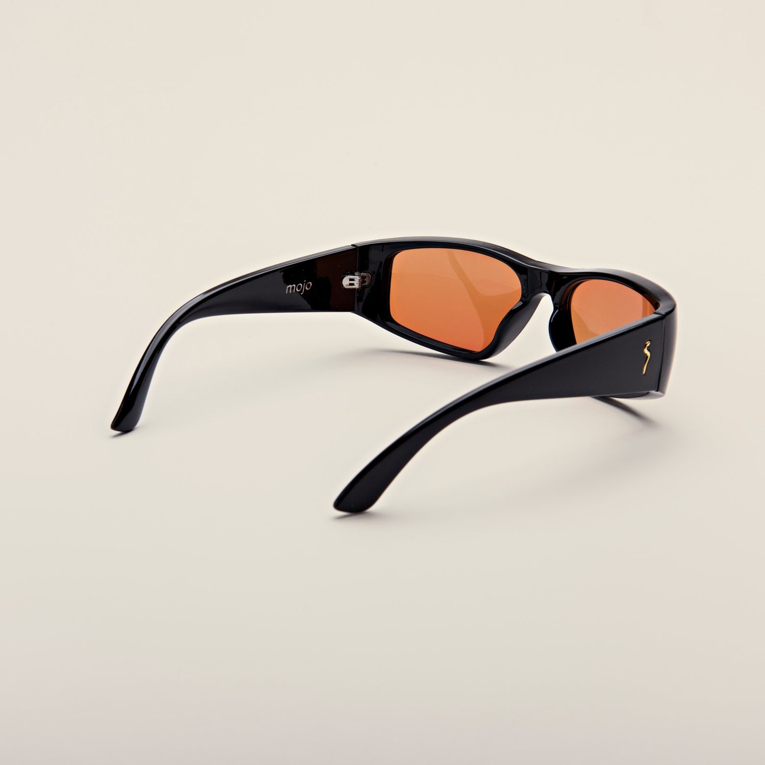 MOJO (Black w/Dark Amber Lense)