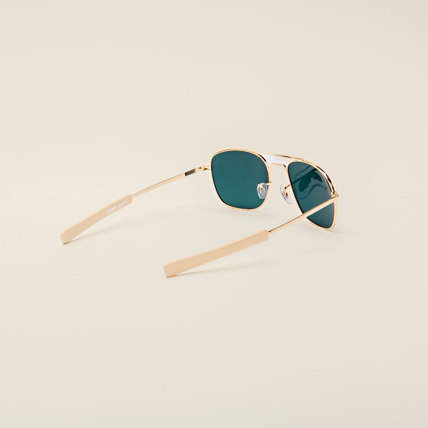 BAYONET (Gold w/Green Lense)