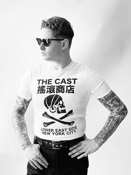 THE CAST NYC SKULL AND CROSSBONES T-SHIRT - WHITE/BLACK INK
