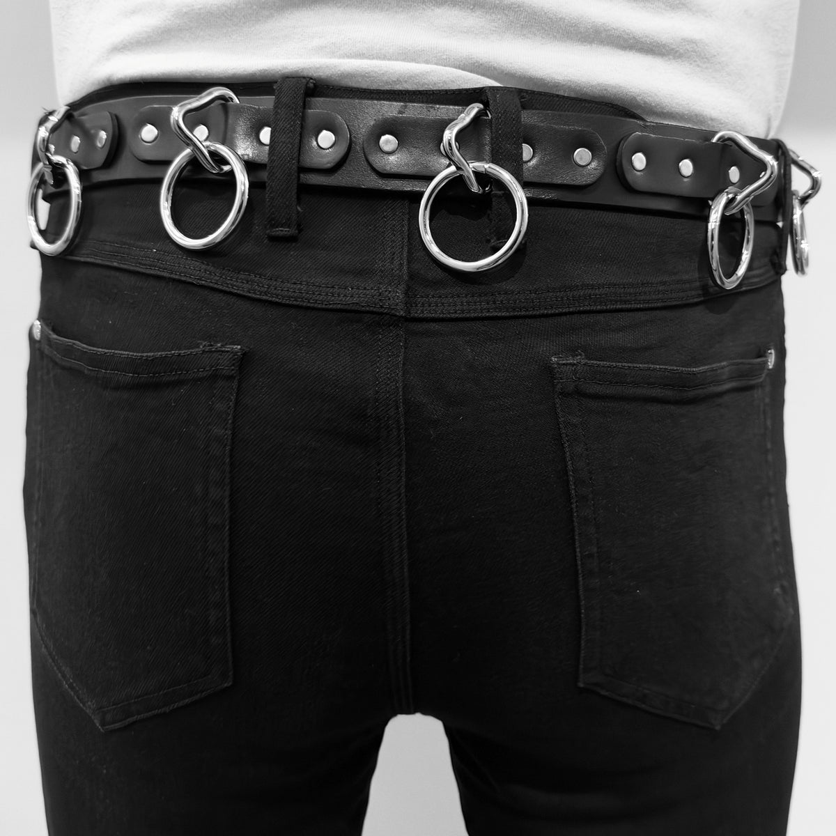 BONDAGE BELT