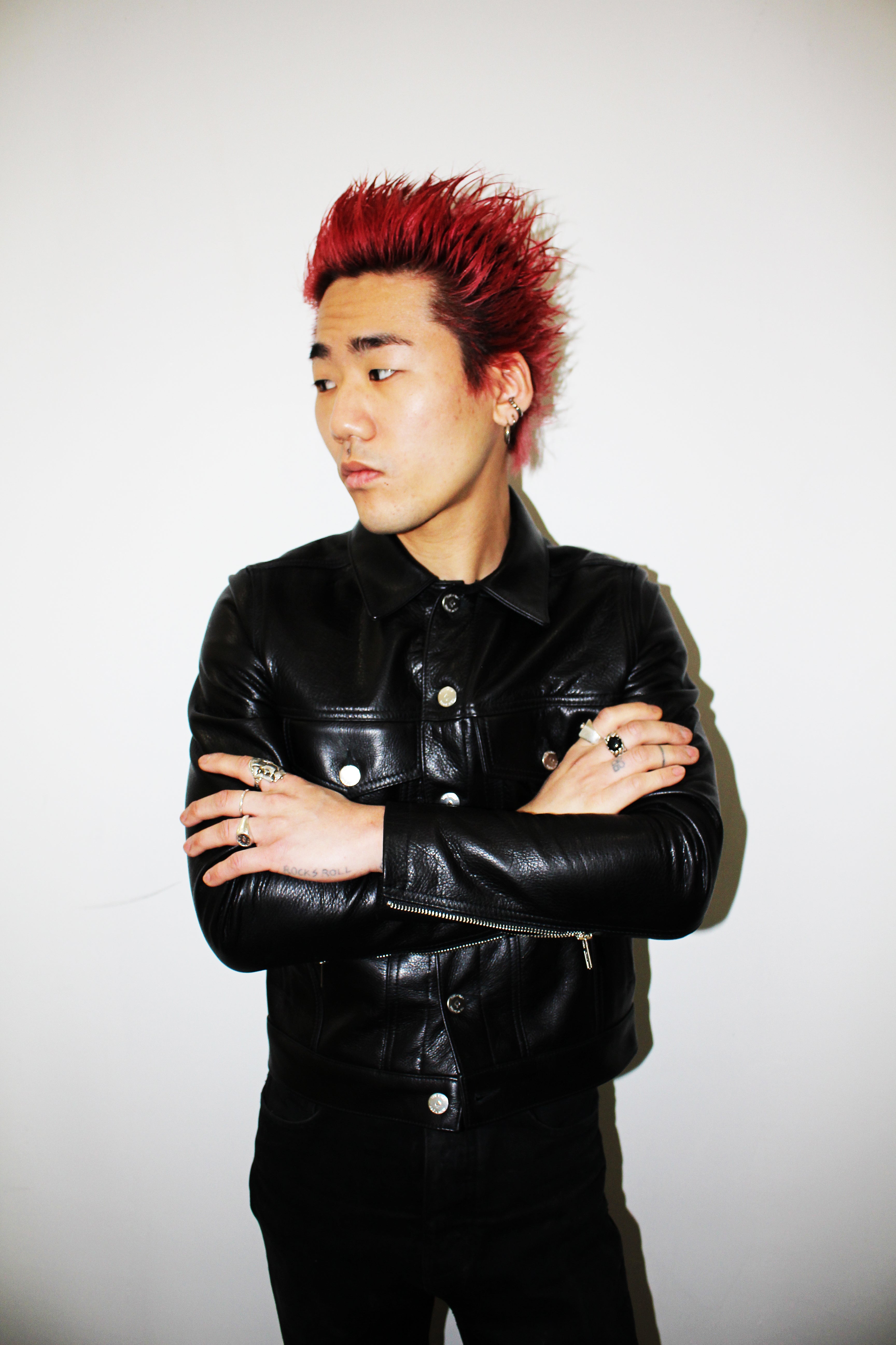CROPPED SIXTY EIGHT LEATHER TRUCKER JACKET – THE CAST