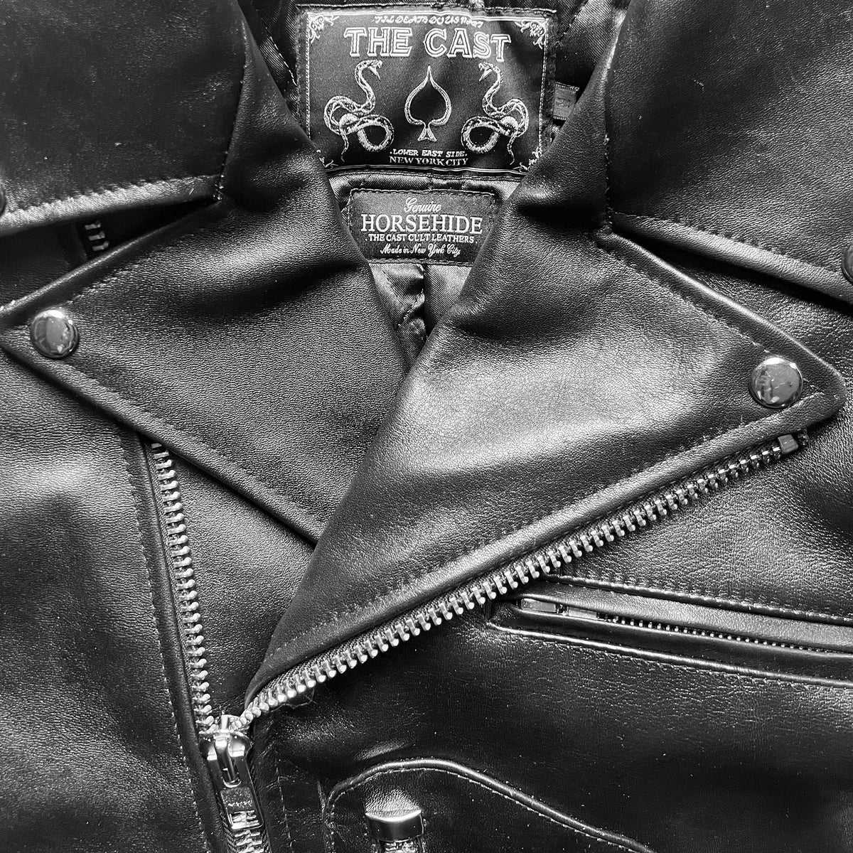 HORSEHIDE CROPPED AVENUE D BLACK LEATHER JACKET