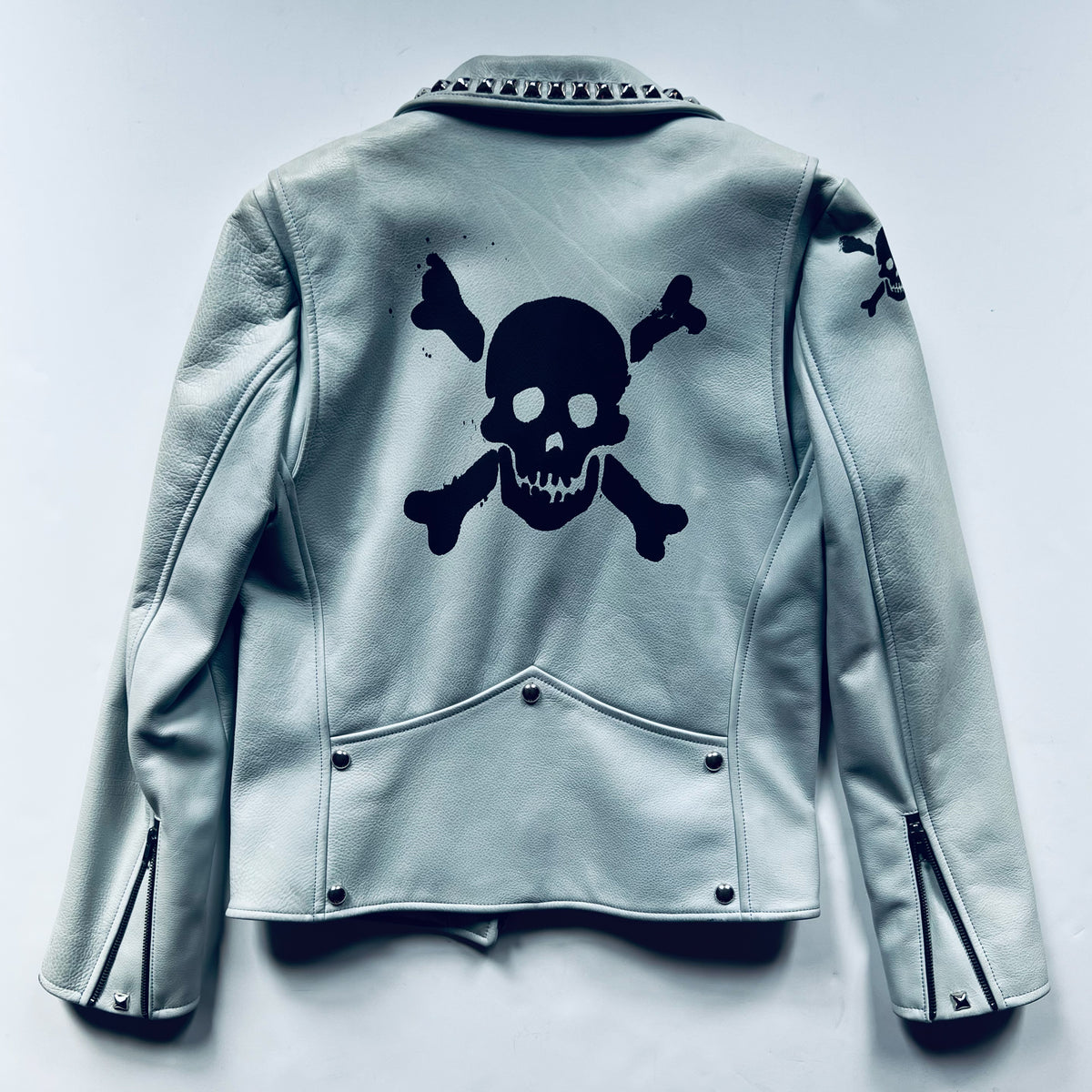 ONE-OF-A-KIND LEATHER JACKET #19