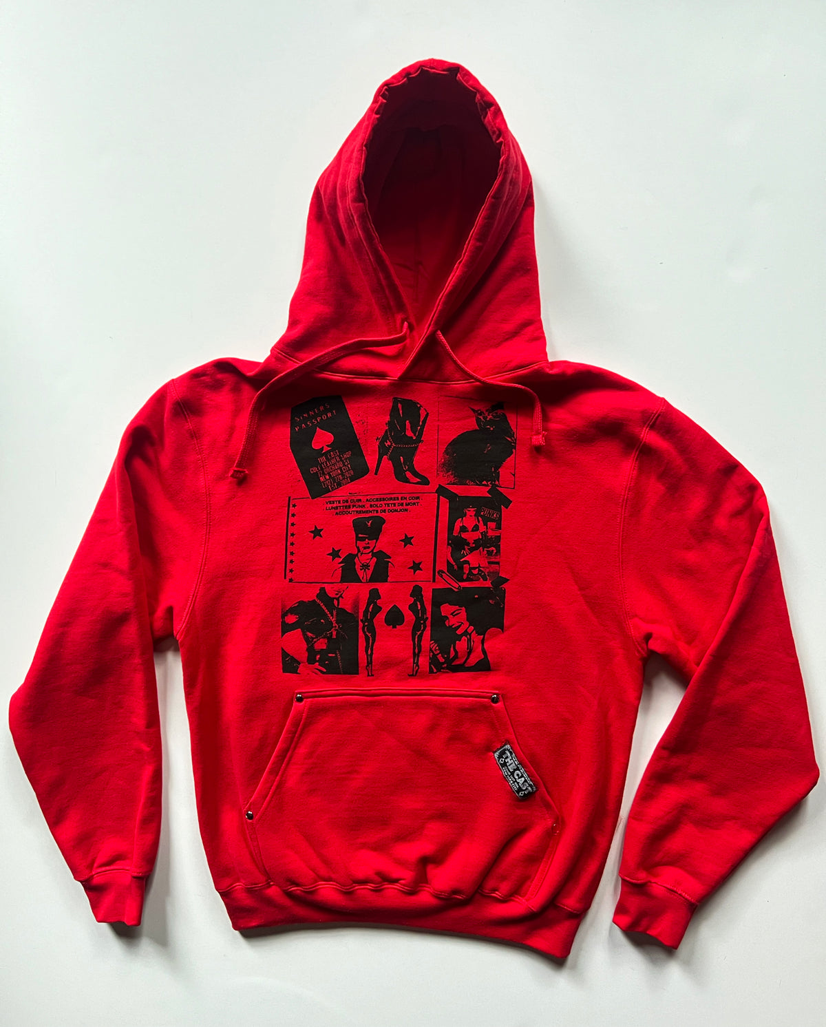 SINNERS PASSPORT PUILLOVER HOODIE