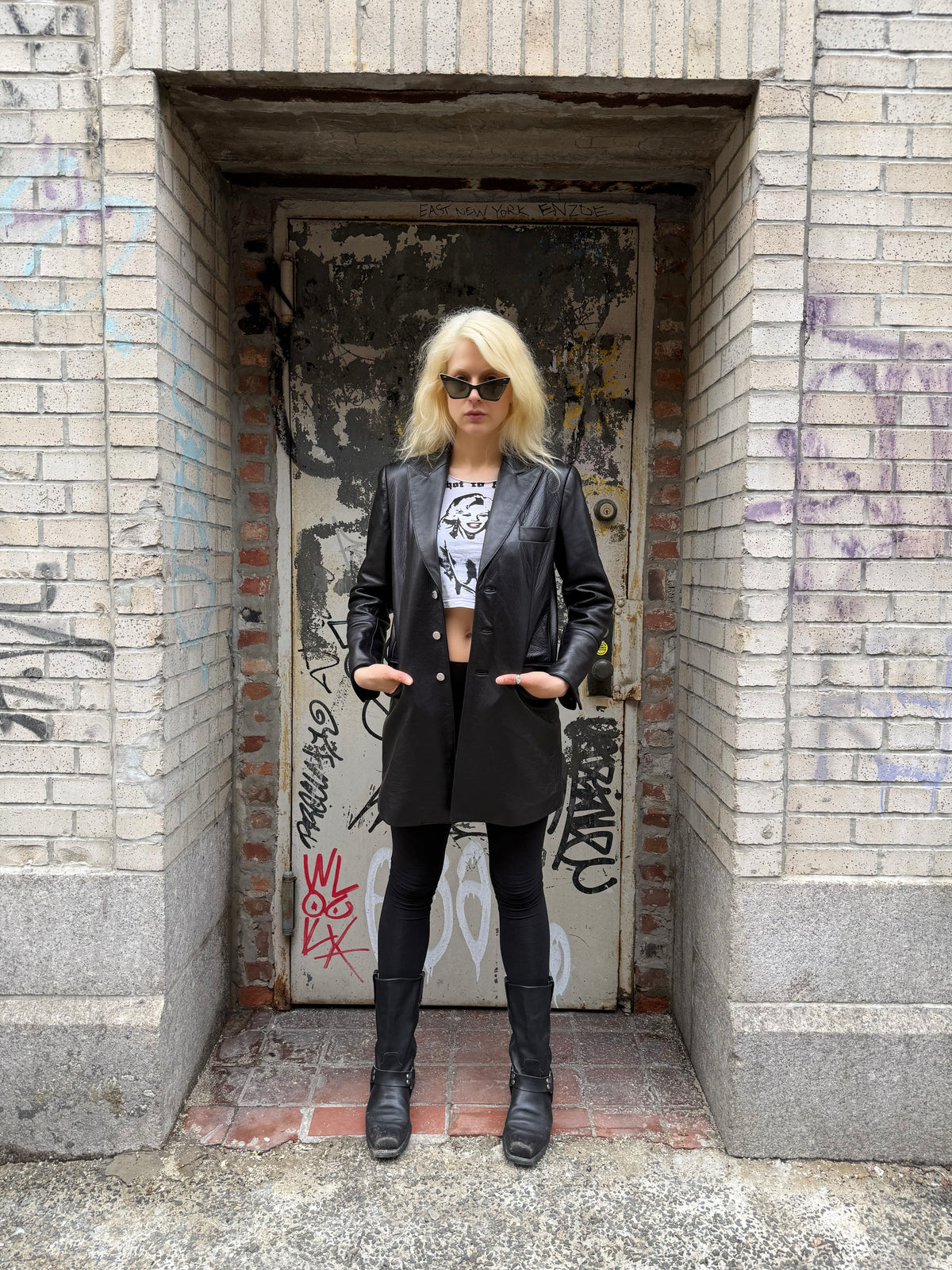 THE CHELSEA COAT (WOMENS)
