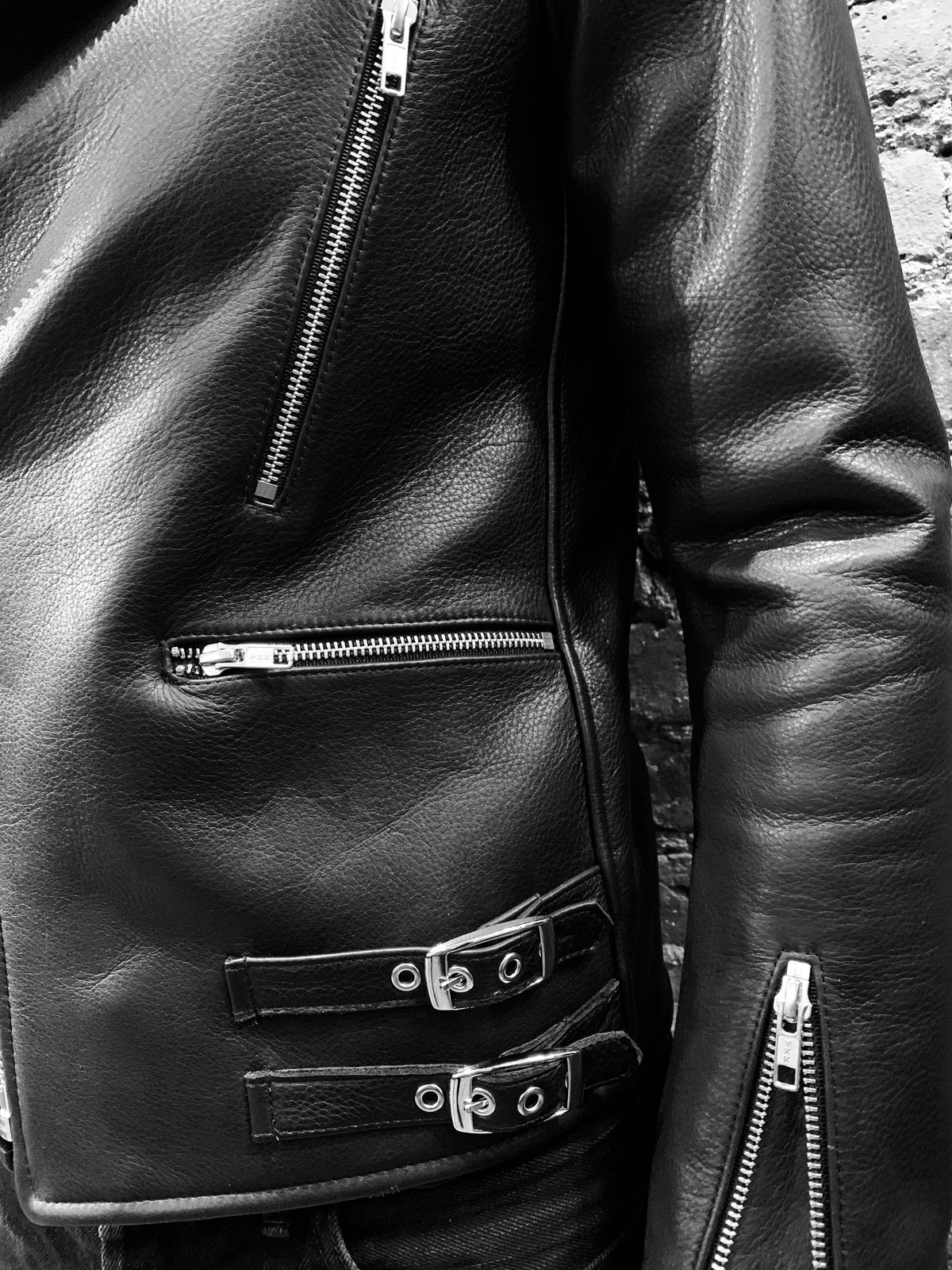ESSEX BLACK LEATHER JACKET