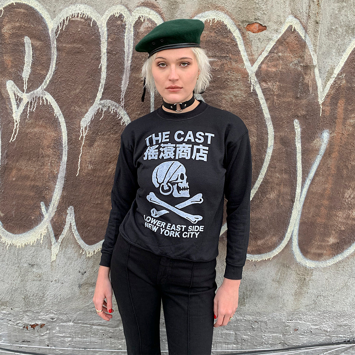 THE CAST NYC SKULL & CROSSBONES BLACK CREWNECK